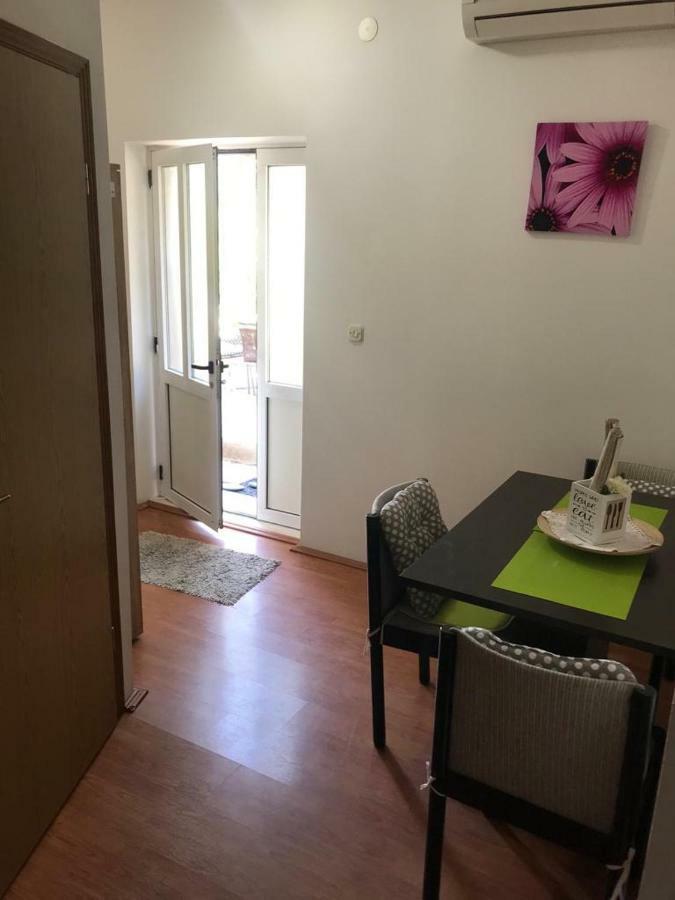Apartment Luna Ploce  Εξωτερικό φωτογραφία